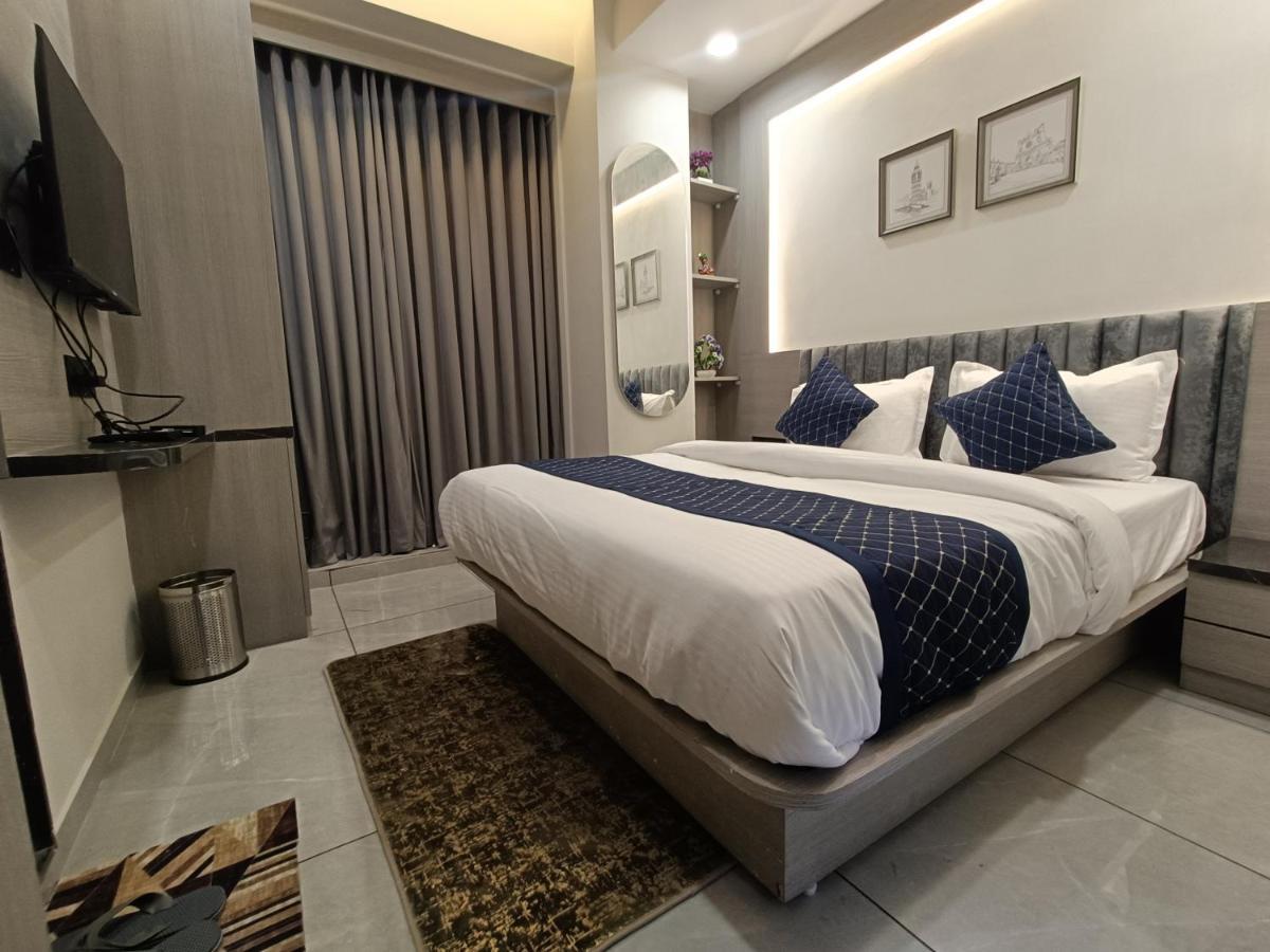 Hotel Asiana Sky Motera Ahmedabad Esterno foto